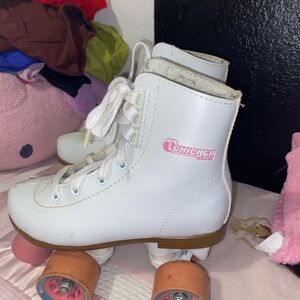 White Chicago Roller Skates with Pink Wheels